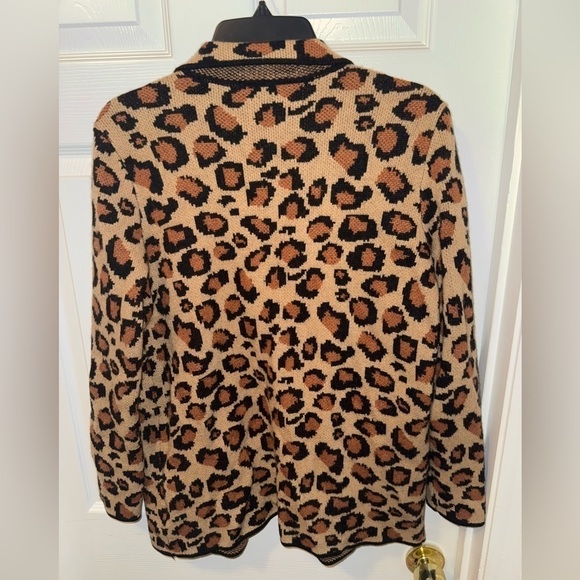 Talbots Leopard Sweater Blazer With Front Pockets Size MP - Picture 5 of 7